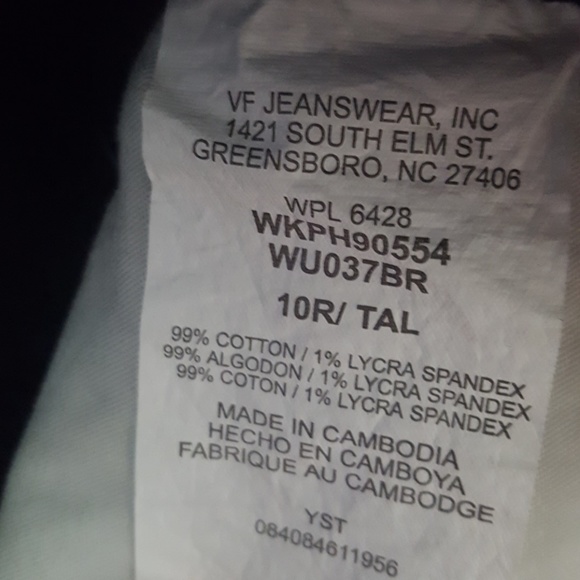 Black Wrangler Jeans - 10 - Picture 3 of 4